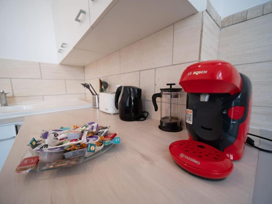Appartement Tout Equipe 4 Couchages Belle De Mai Marseille Kültér fotó